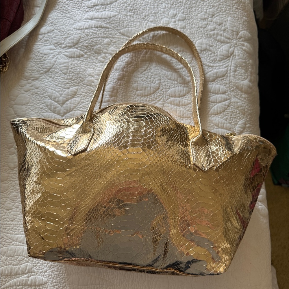 Never used Elizabeth Arden tote